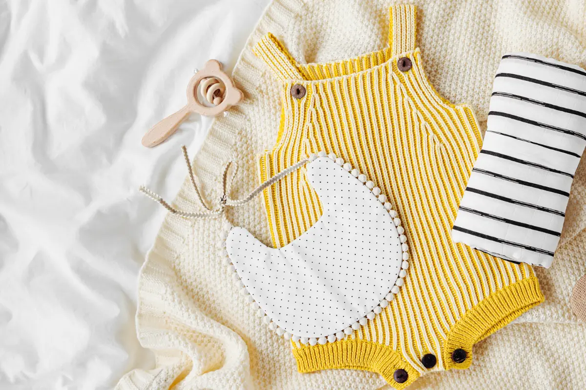 15 de ropa española para vestir a tu bebé. Poder
